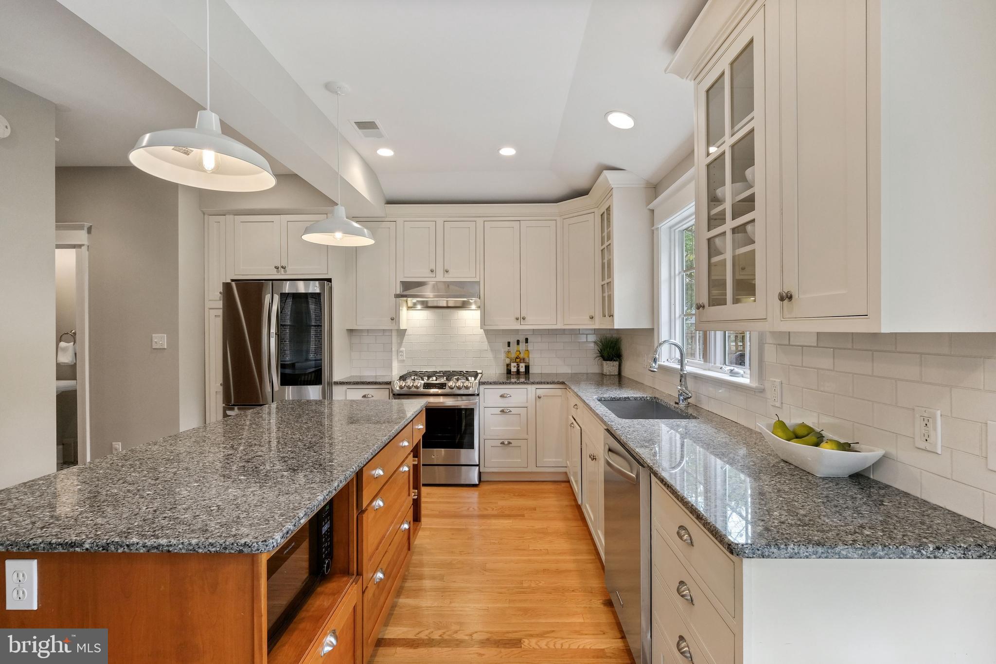 3327 Military Road Northwest Washington, DC 20015 - Photo 11 of 32 Kitchen
