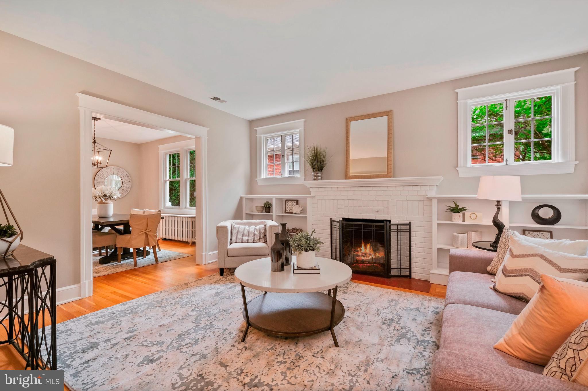 3327 Military Road Northwest Washington, DC 20015 - Photo 7 of 32 Living Room