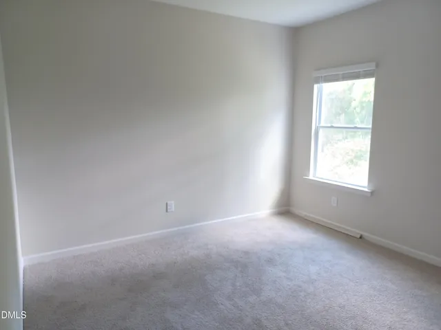 $2,245 | 924 Arlington Wood Street, Fuquay-Varina, NC 27526