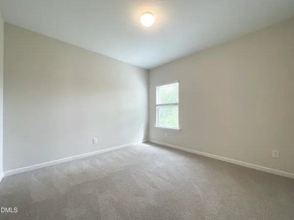 $2,095 | 924 Arlington Wood Street, Fuquay-Varina, NC 27526