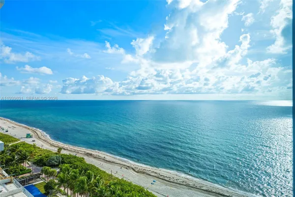$7,500 | 6801 Collins Avenue, Unit DOOR, Miami Beach, FL 33141