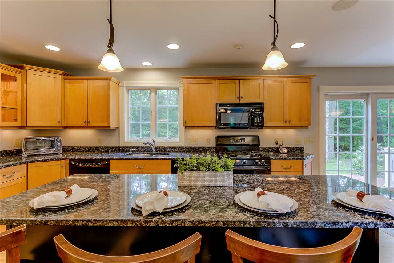 161 Sunset Hill Road Conway, NH 03860 - Photo 5 of 39