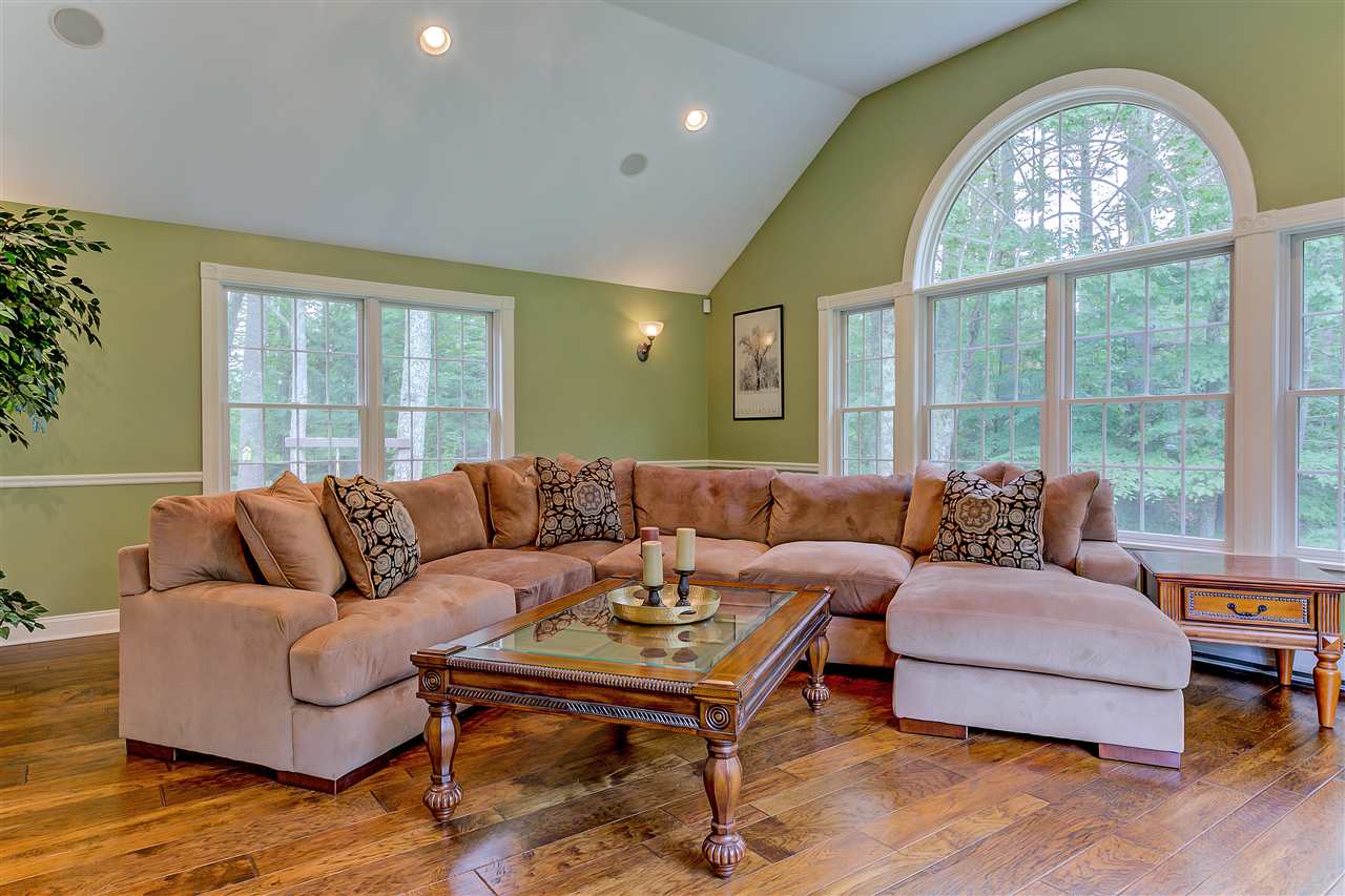 161 Sunset Hill Road Conway, NH 03860 - Photo 9 of 39