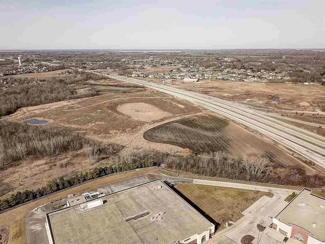 $4,800,000 | 8301 West Loomis Road, Franklin, WI 53132