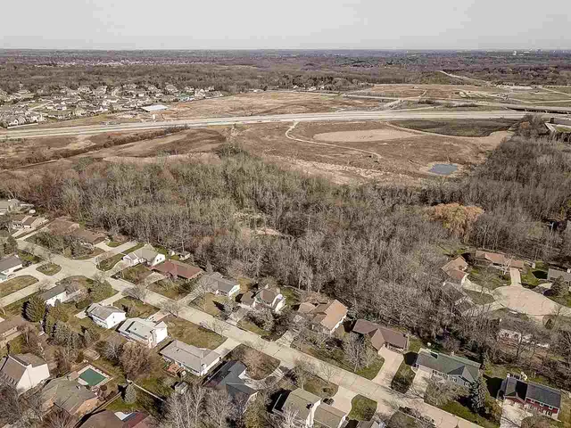 $4,800,000 | 8301 West Loomis Road, Franklin, WI 53132