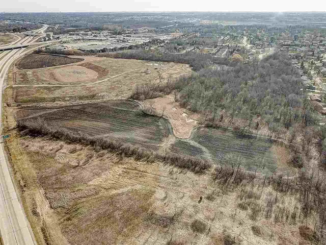 $4,800,000 | 8301 West Loomis Road, Franklin, WI 53132