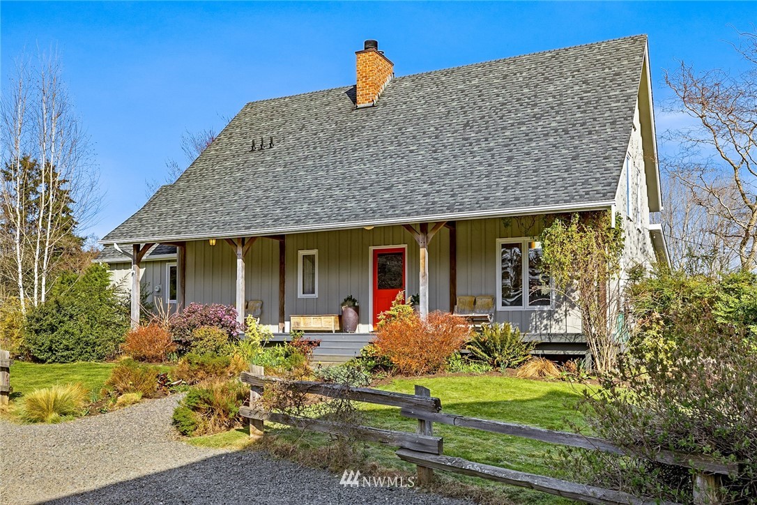 12412 Miller Road Northeast Bainbridge Island, WA 98110 - Photo 3 of 40 Gallery Image 3