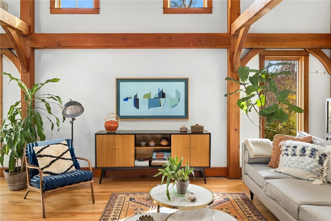 12412 Miller Road Northeast Bainbridge Island, WA 98110 - Photo 8 of 40 Gallery Image 8