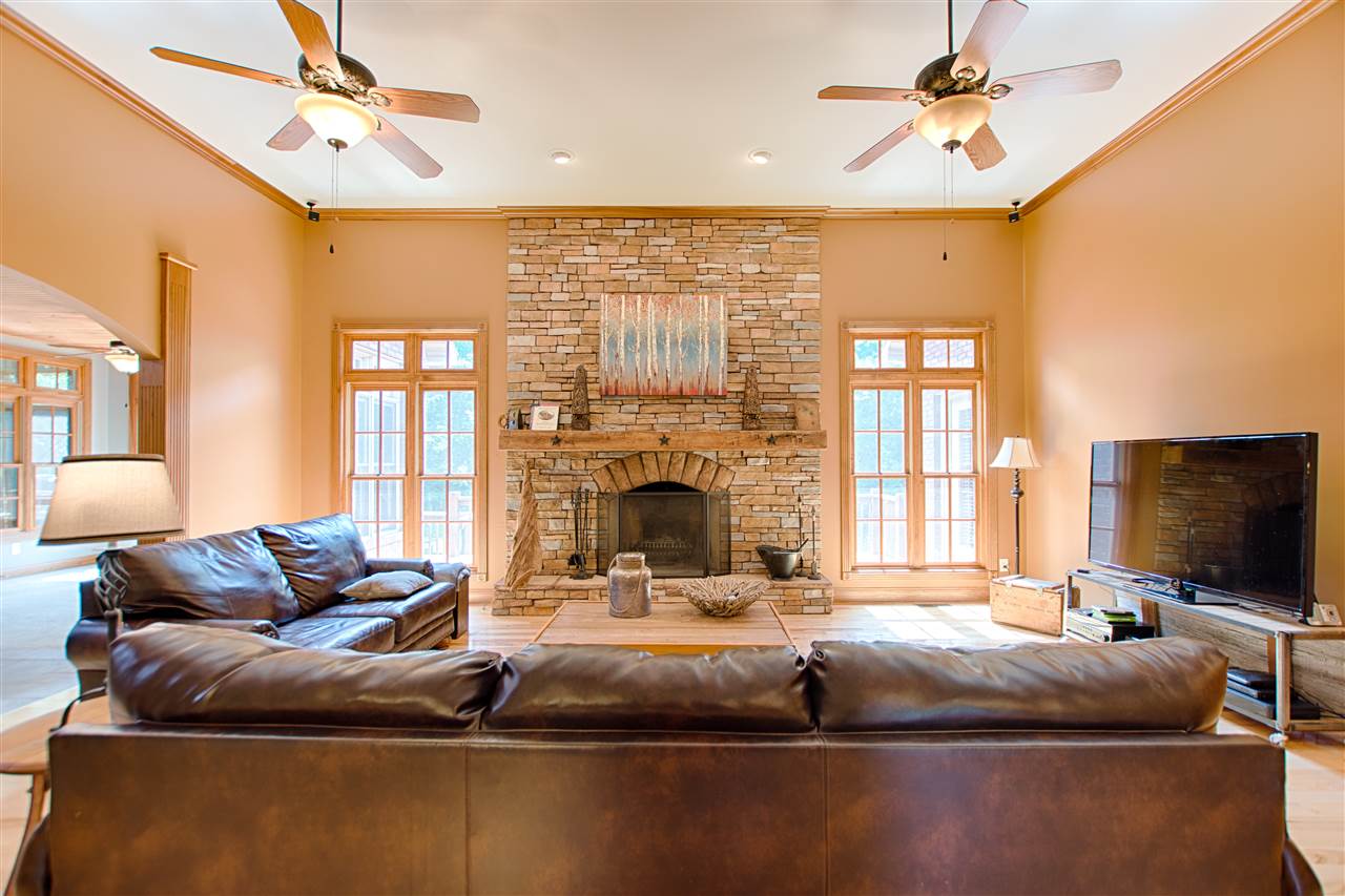 1522 South Center Road Boonville, IN 47601 - Photo 12 of 36 Gallery Image 12