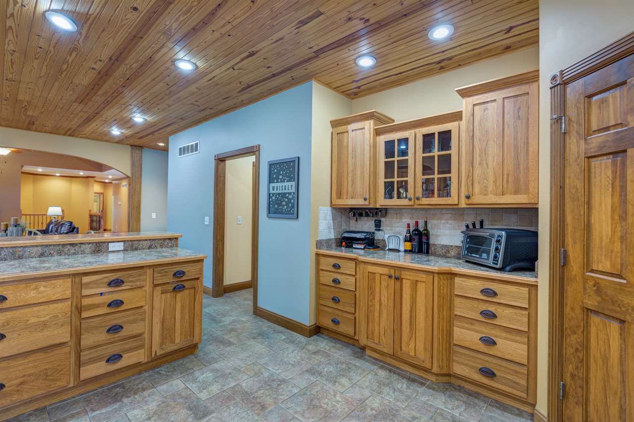1522 South Center Road Boonville, IN 47601 - Photo 6 of 36 Gallery Image 6