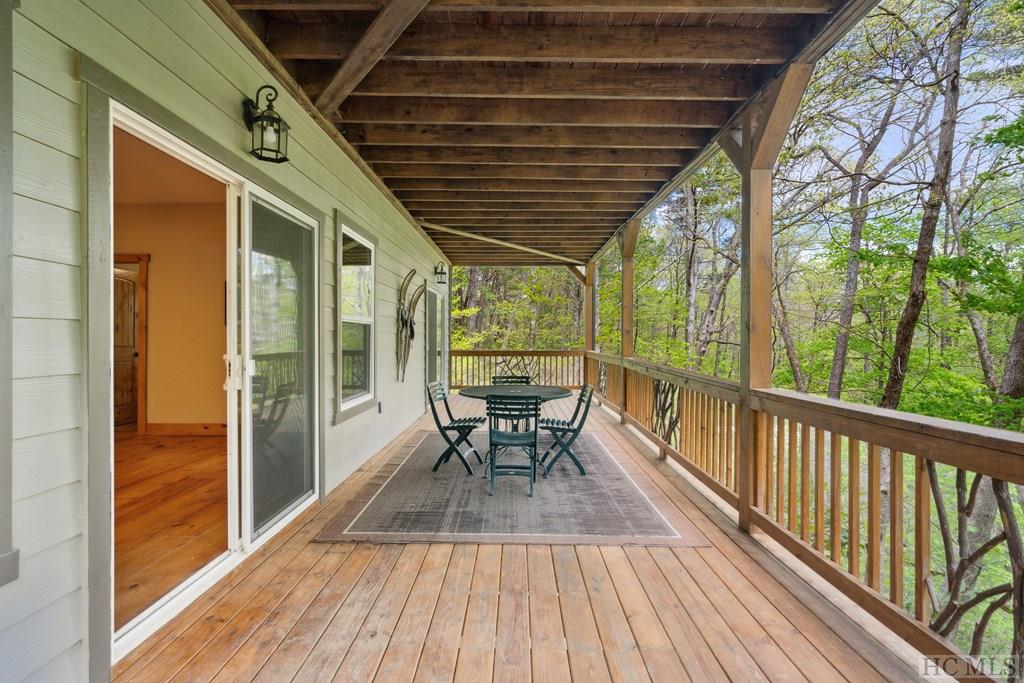 277 Deer Run Road Sapphire, NC 28774 - Photo 33 of 43 Gallery Image 33