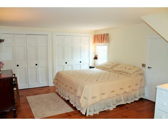 128 Old Revolutionary Road Temple, NH 03084 - Photo 14 of 32