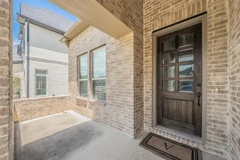 $925,000 | 5908 Westworth Fls Way, Westworth Village, TX 76114