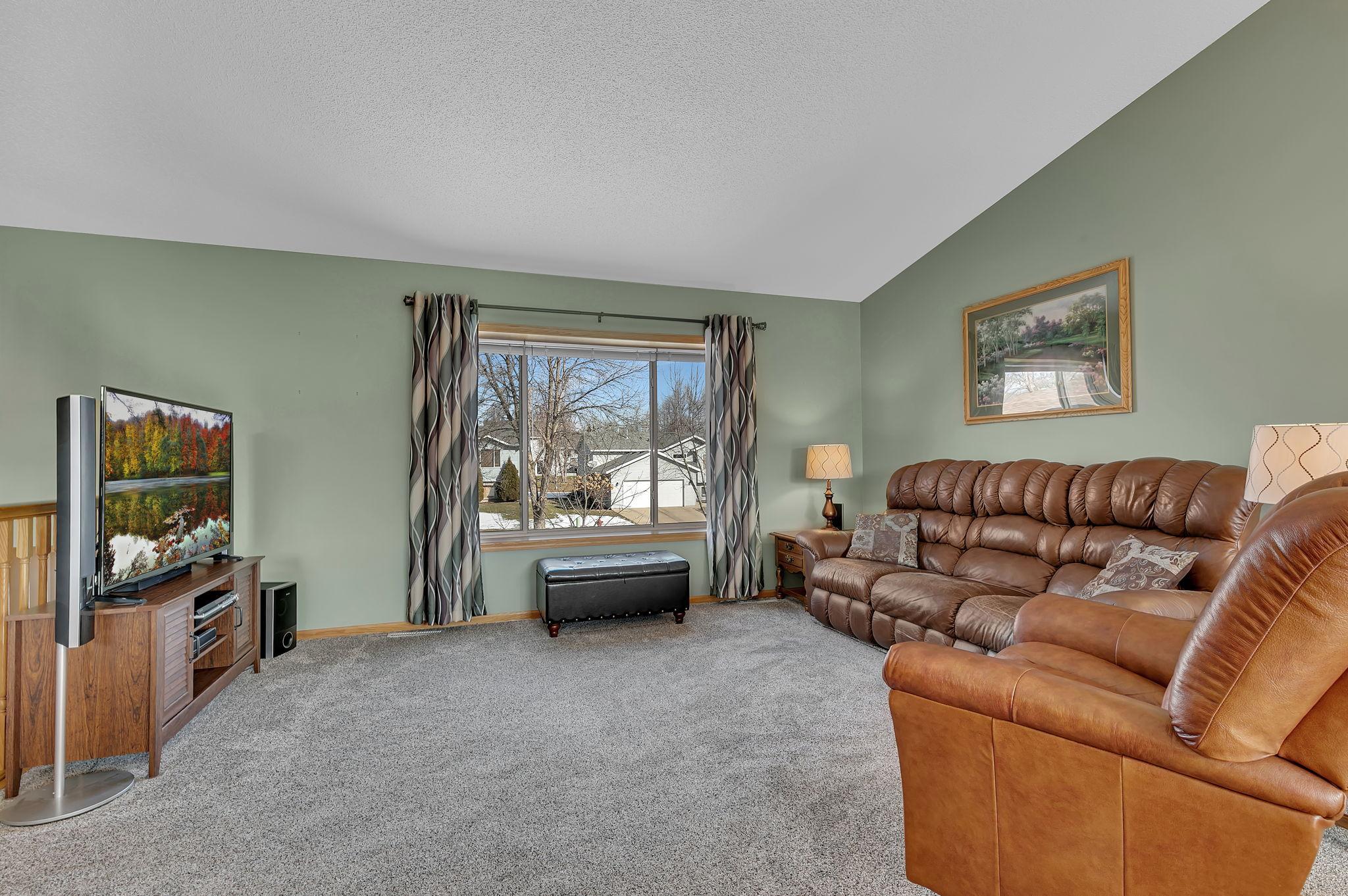 1816 Tyler Path St. Cloud, MN 56301 - Photo 3 of 25