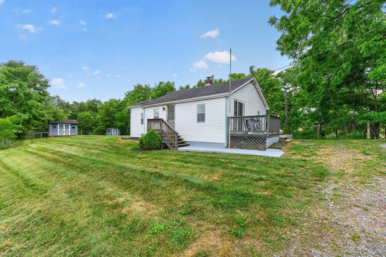406 Hewitt Road Swoope, VA 24479 - Photo 2 of 36