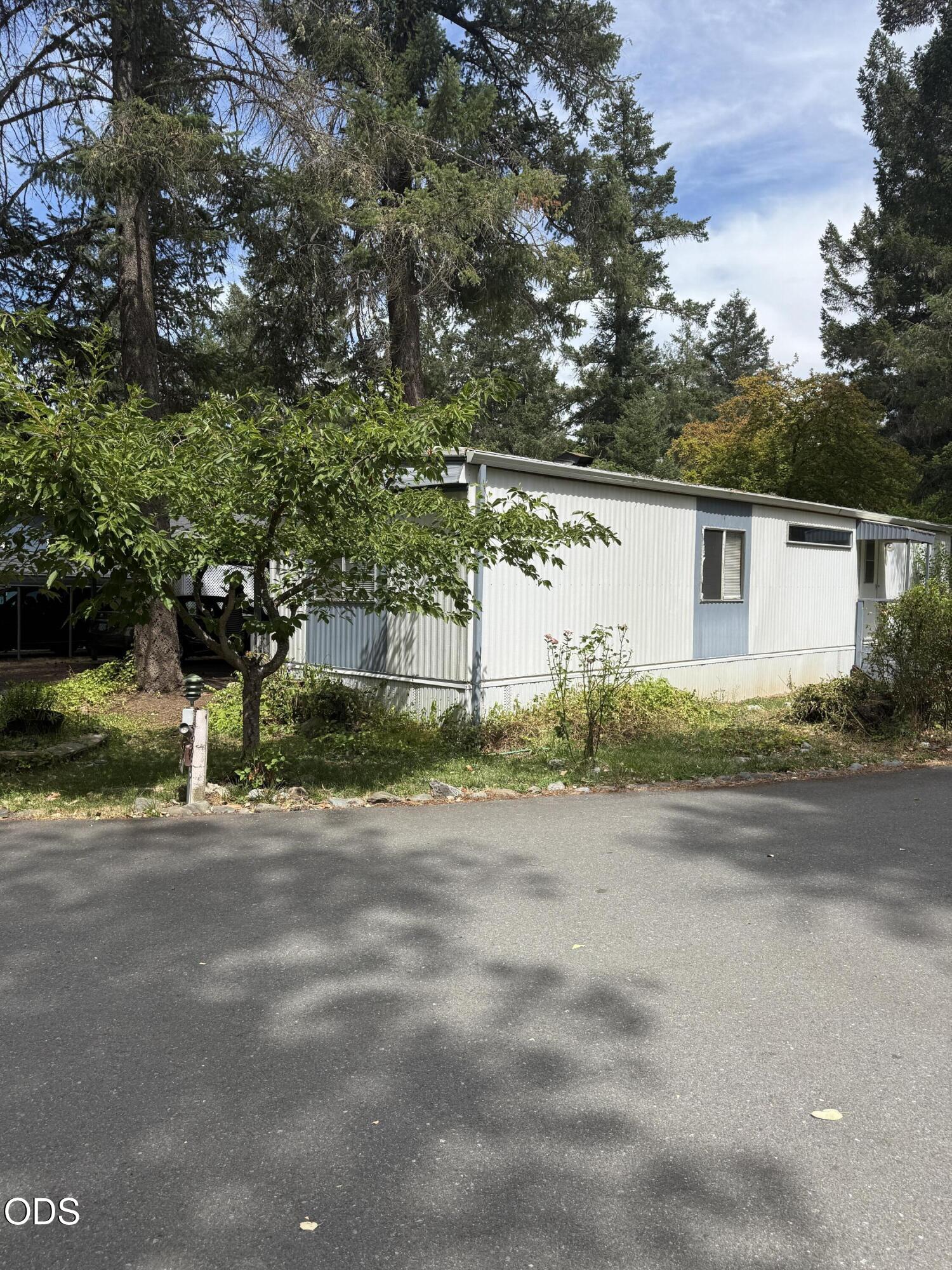 537 Thompson Creek Road, Unit 1 Jacksonville, OR 97530 - Photo 3 of 15