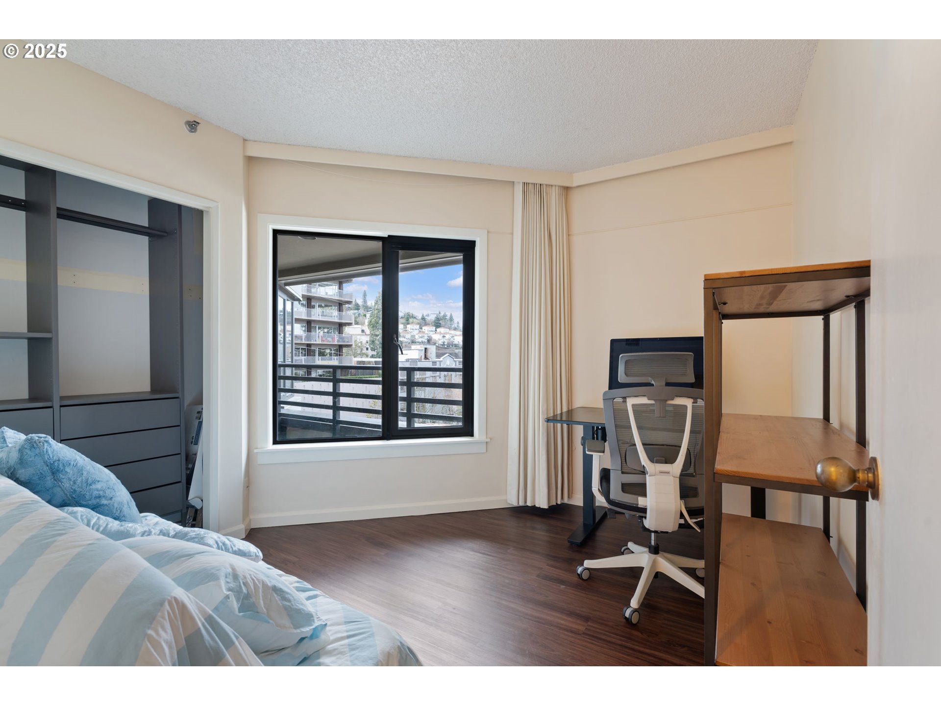 2245 Southwest Park Place, Unit 3A Portland, OR 97205 - Photo 18 of 42