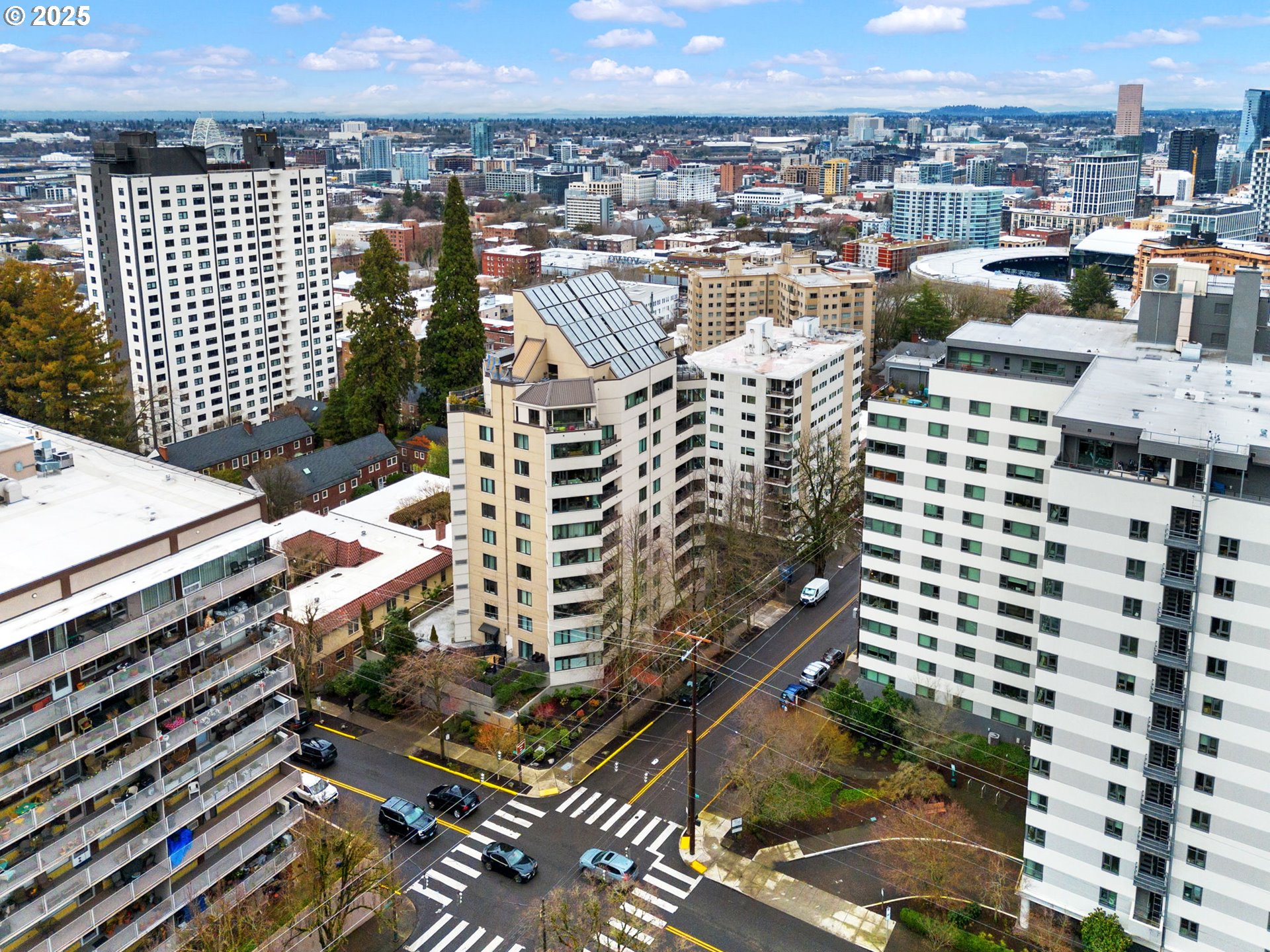 2245 Southwest Park Place, Unit 3A Portland, OR 97205 - Photo 39 of 42