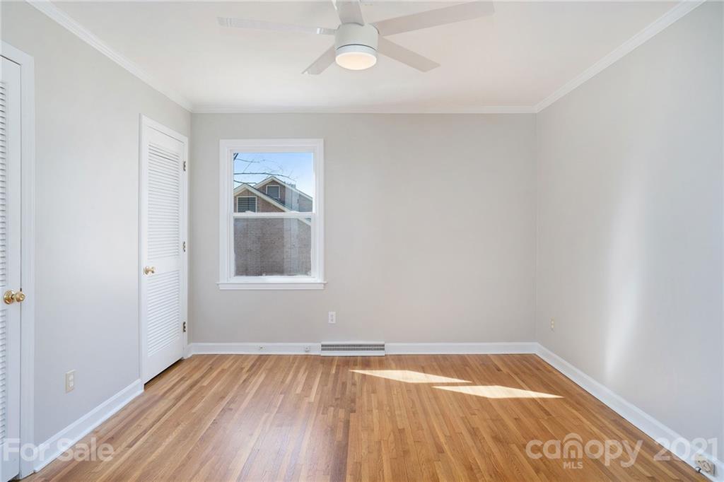 1341 Braeburn Road Charlotte, NC 28211 - Photo 14 of 19 Gallery Image 14