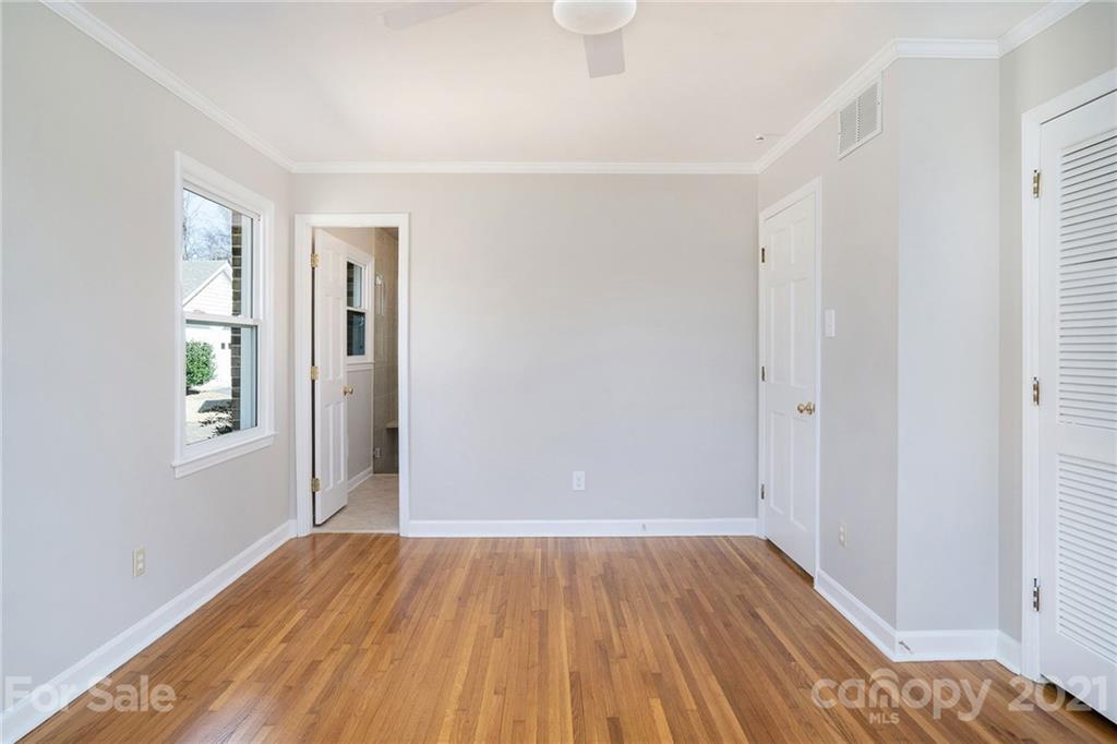 1341 Braeburn Road Charlotte, NC 28211 - Photo 15 of 19 Gallery Image 15