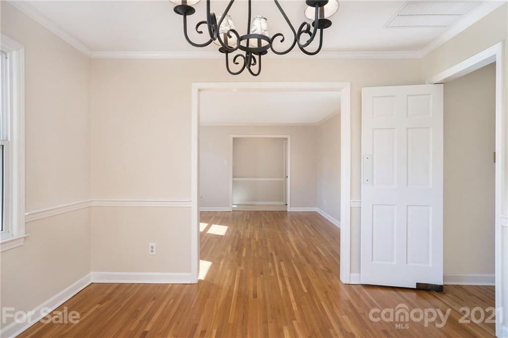 1341 Braeburn Road Charlotte, NC 28211 - Photo 10 of 19 Gallery Image 10