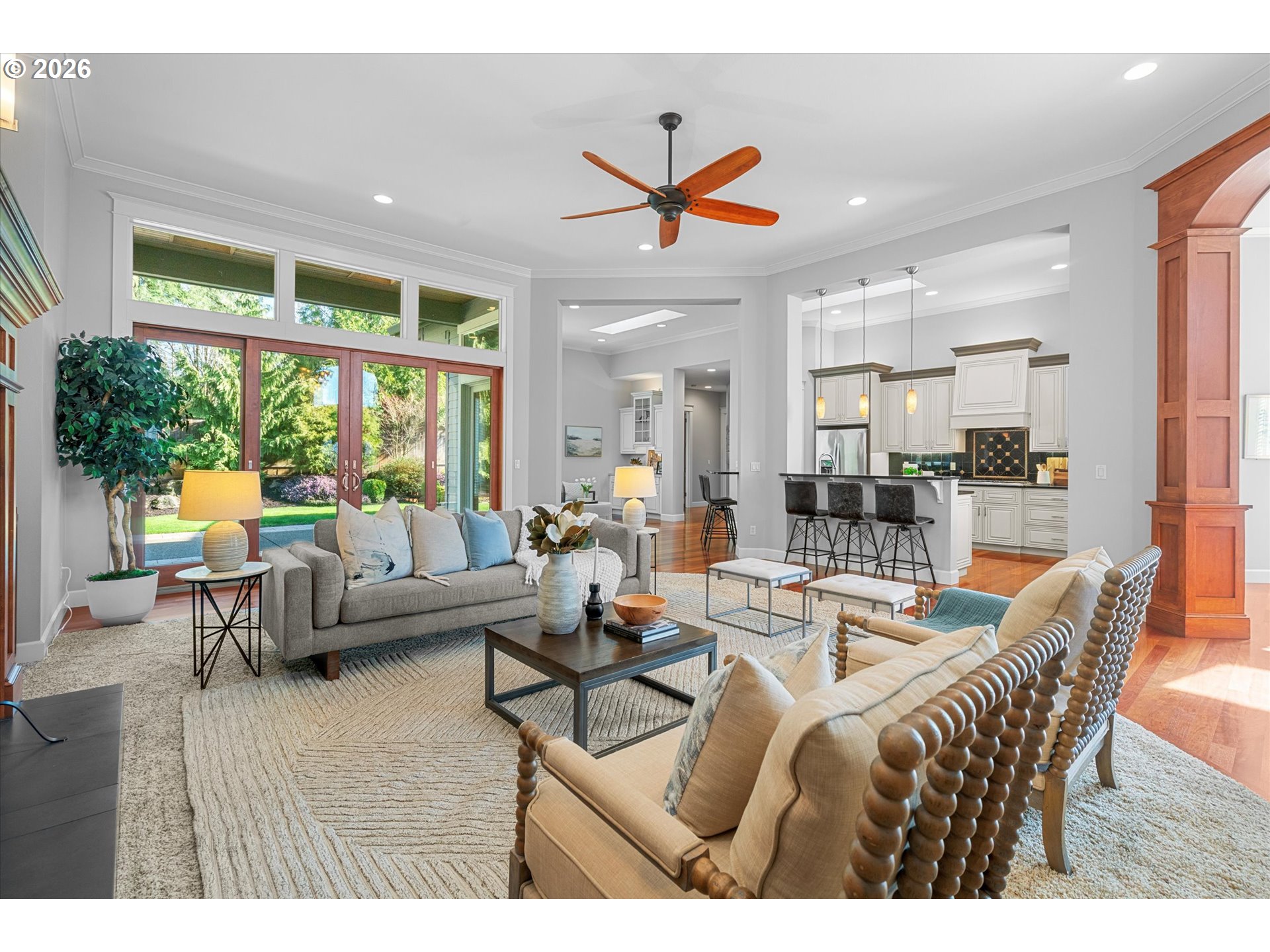 7280 Southwest 68th Avenue Portland, OR 97223 - Photo 8 of 36 Living Room