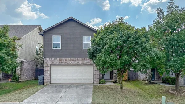 $2,250 | 9922 Ironhorse Drive, Dallas, TX 75227