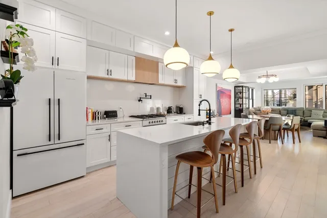 $6,000 | 75 Old Harbor Street, Unit 1, Boston, MA 02127