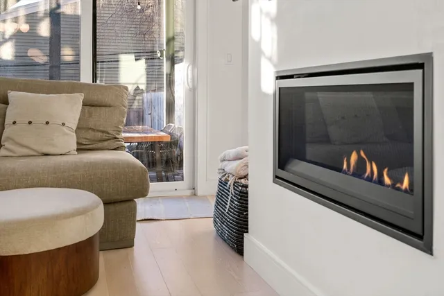 $6,000 | 75 Old Harbor Street, Unit 1, Boston, MA 02127