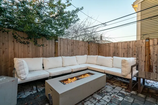 $6,000 | 75 Old Harbor Street, Unit 1, Boston, MA 02127