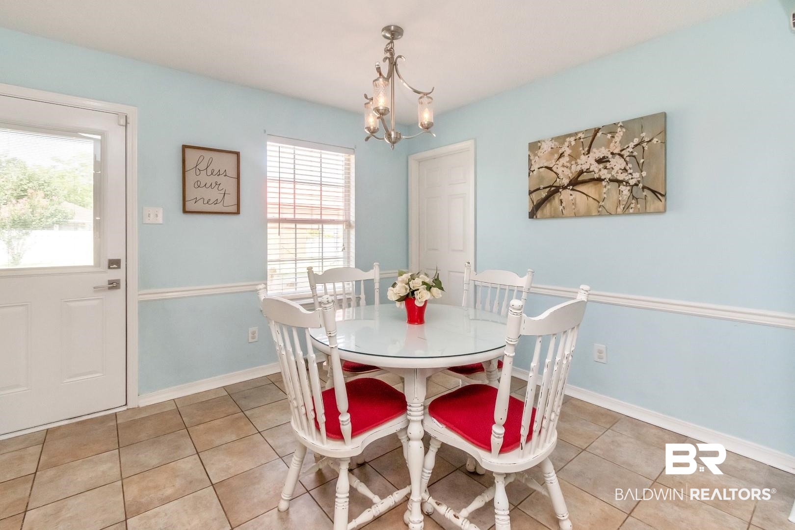 7718 Willard Court Theodore, AL 36582 - Photo 9 of 24 Eat in area
