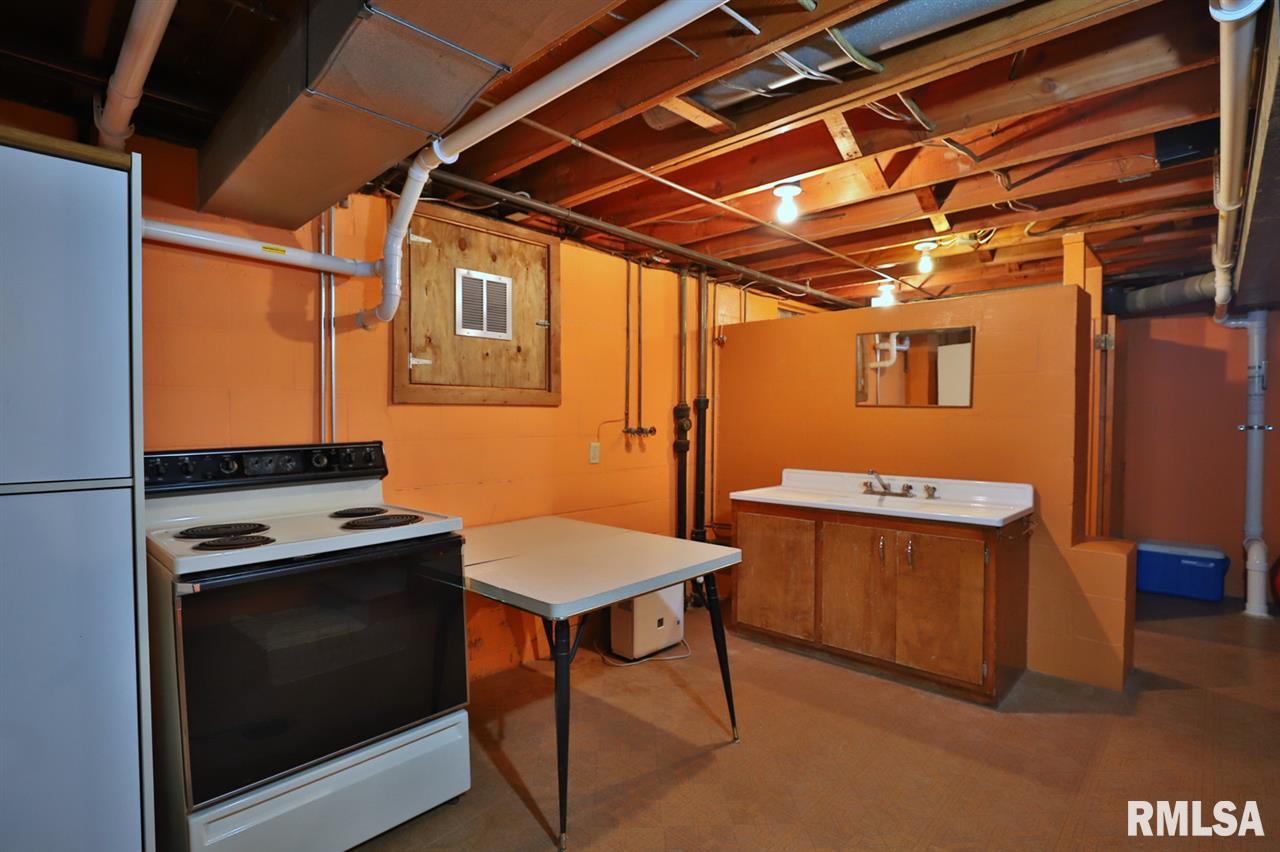 838 Sunset Road Morton, IL 61550 - Photo 29 of 36 Gallery Image 29