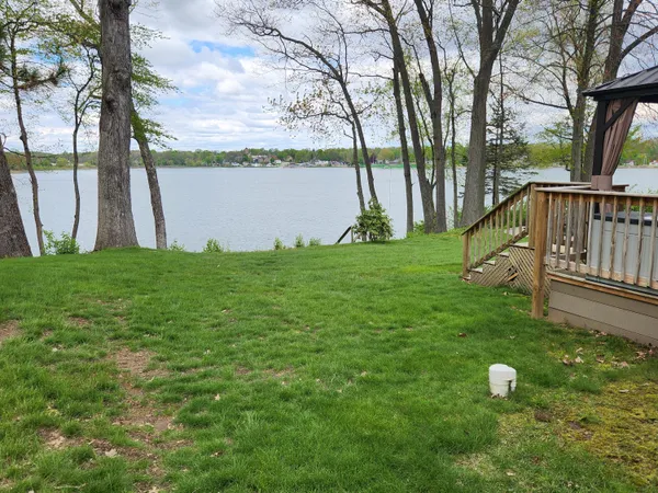 $350,000 | 308 Lake Shore Drive, Cassopolis, MI 49031
