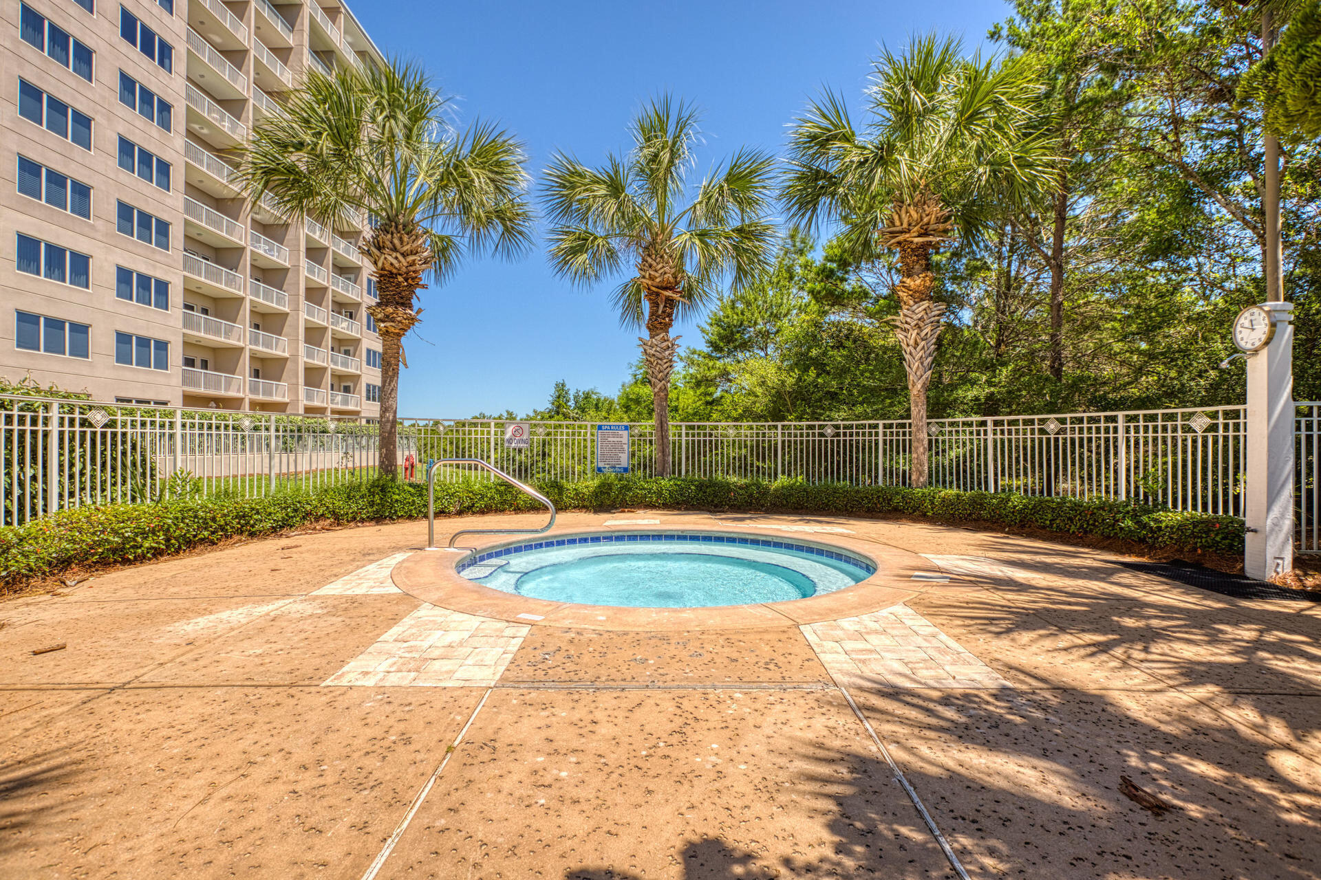 515 Tops'l Beach Boulevard, Unit 913 Miramar Beach, FL 32550 - Photo 28 of 34 a view of a backyard