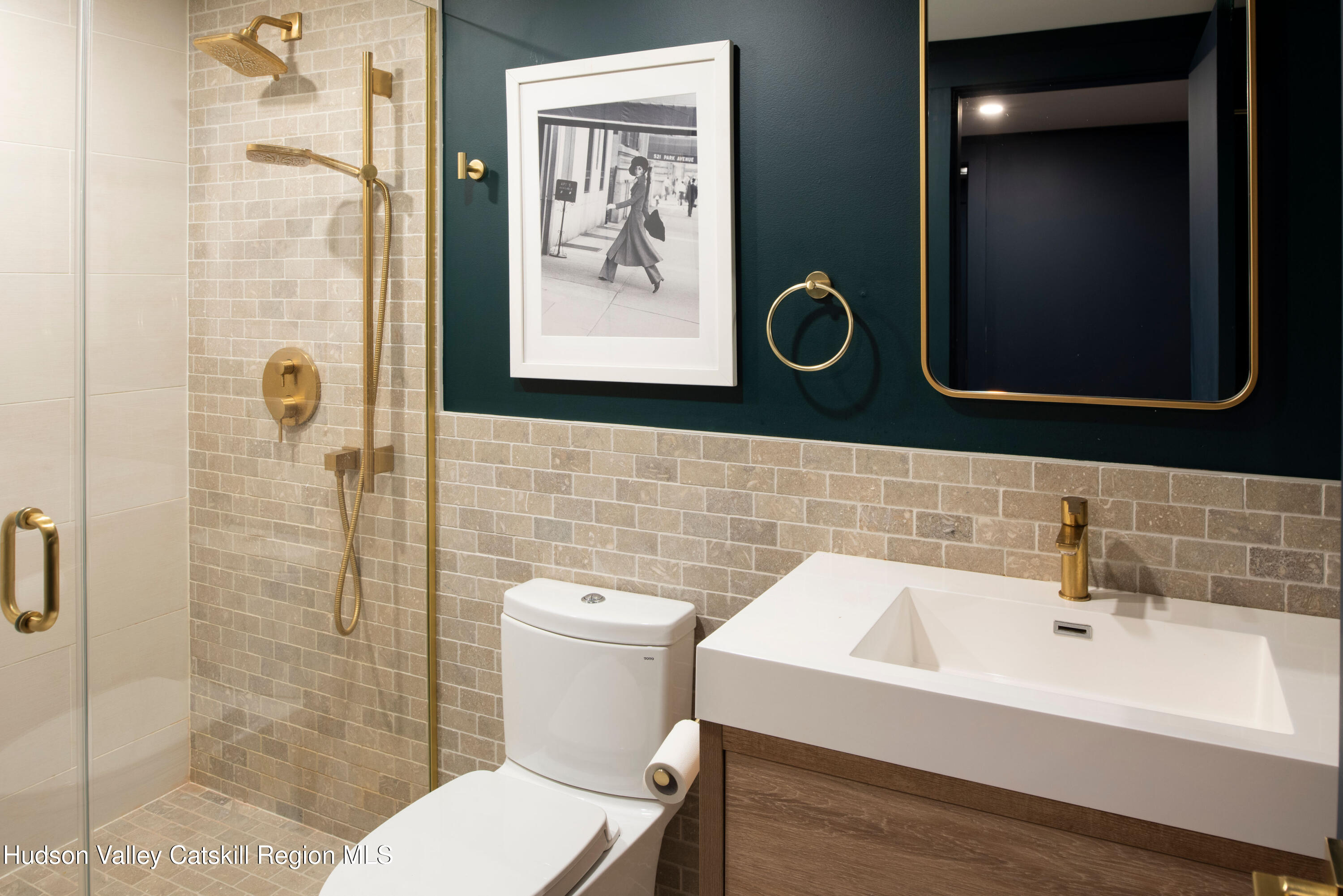 195 Vlei Road Rhinebeck, NY 12572 - Photo 22 of 24 a bathroom with a toilet sink and mirror