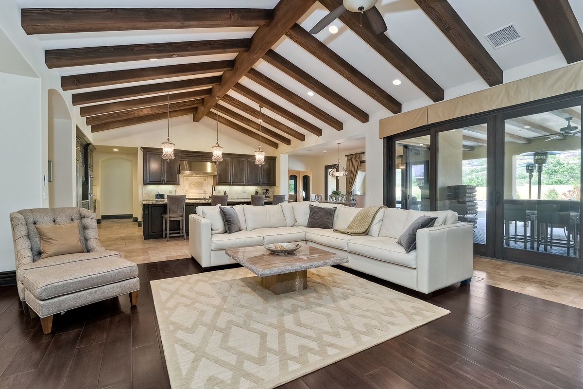 14245 Cascade Crossing Poway, CA 92064 - Photo 12 of 25