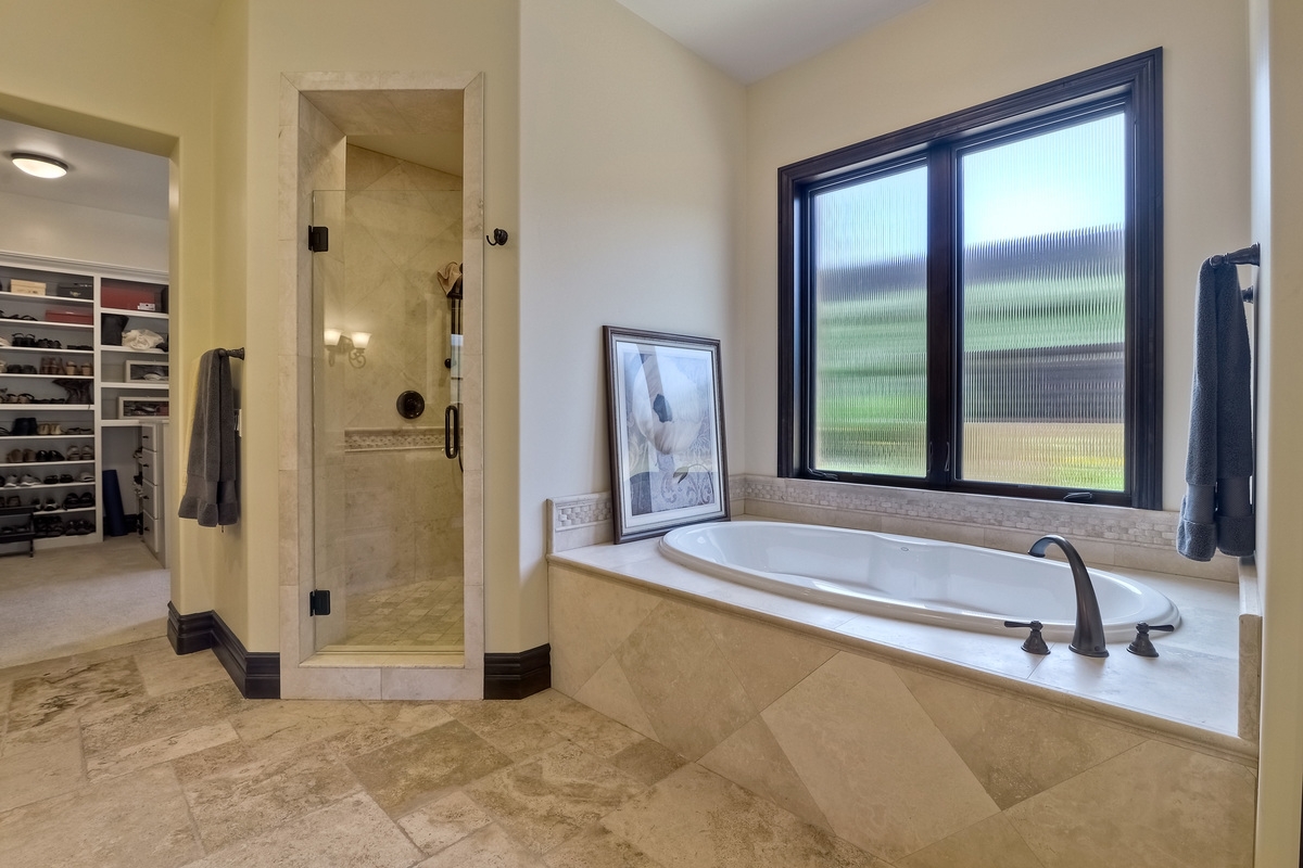 14245 Cascade Crossing Poway, CA 92064 - Photo 15 of 25