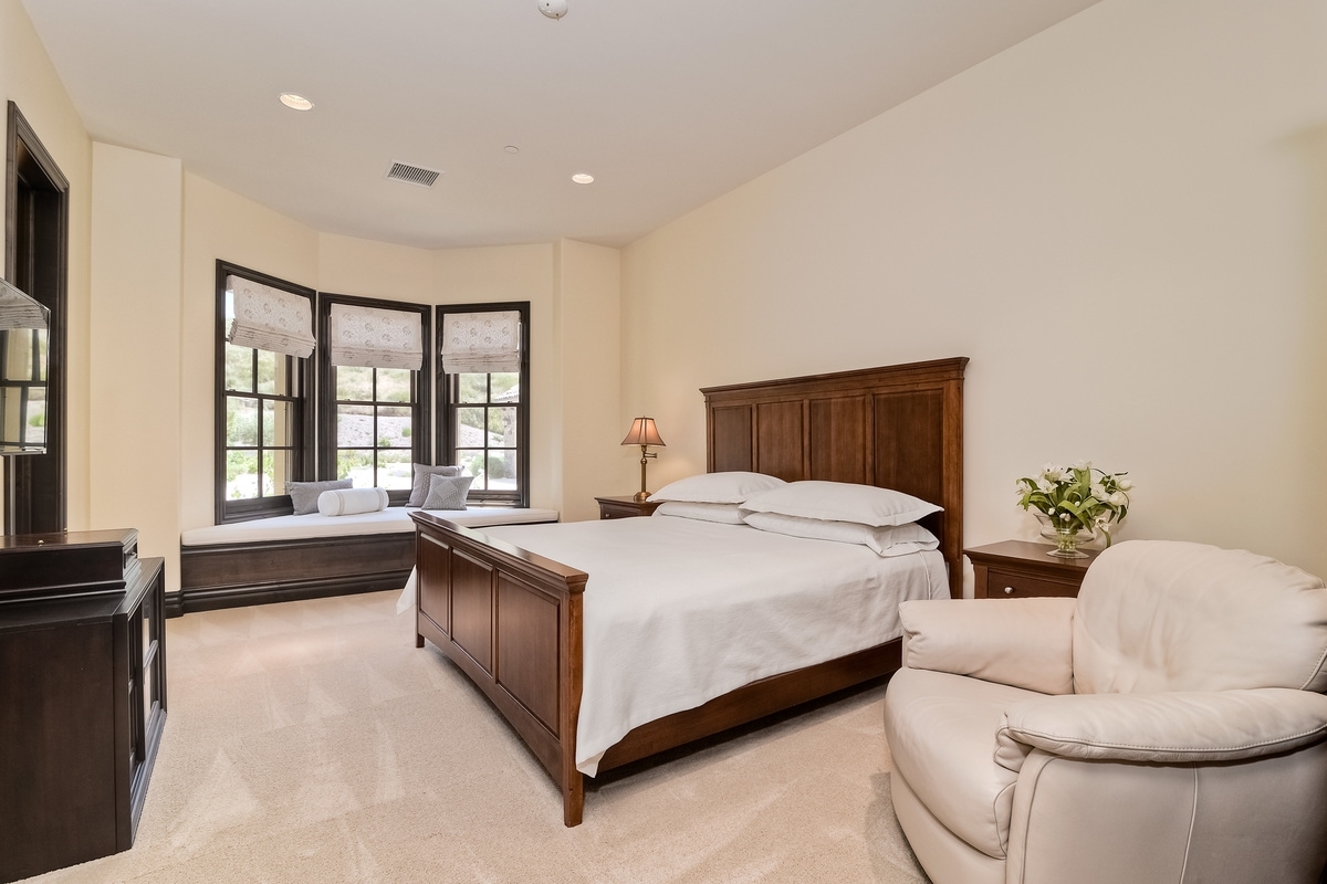 14245 Cascade Crossing Poway, CA 92064 - Photo 18 of 25