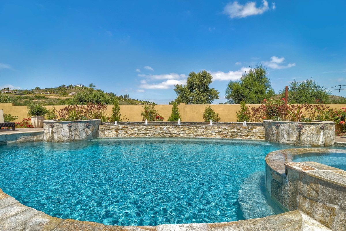 14245 Cascade Crossing Poway, CA 92064 - Photo 22 of 25