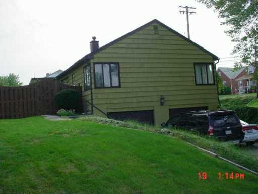733 Golf Course Road Aliquippa, PA 15001 - Photo 2 of 7 Other.
