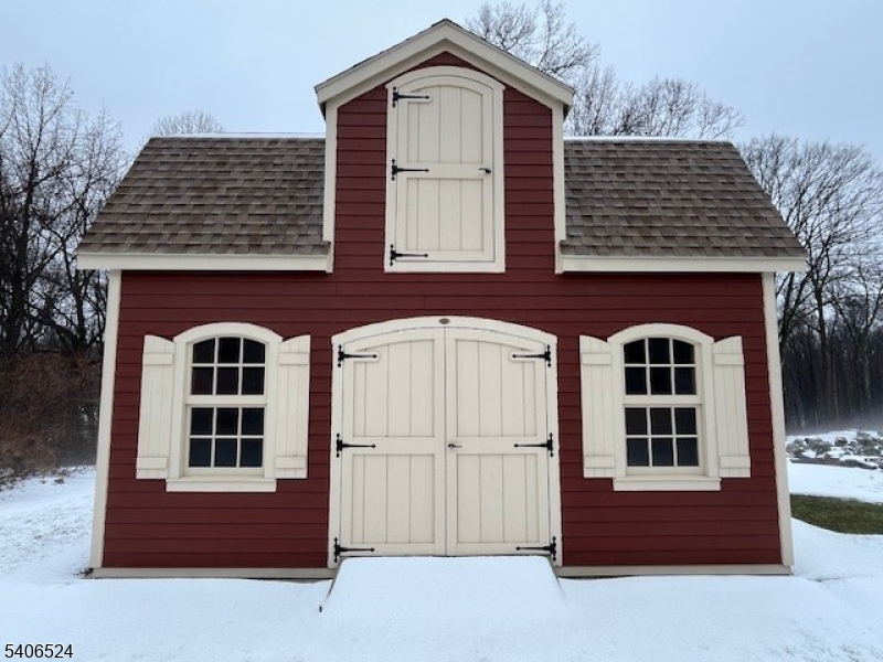 309 North Road Chester, NJ 07930 - Photo 35 of 37 a front view of a house