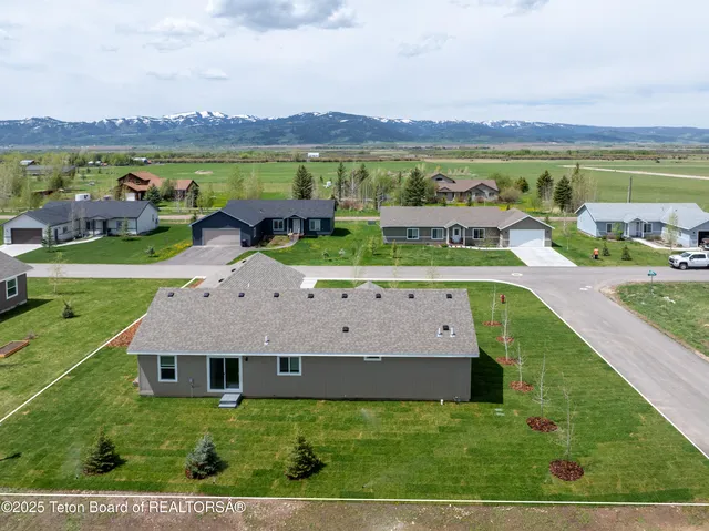 $655,000 | 3829 Spruce Road, Victor, ID 83455