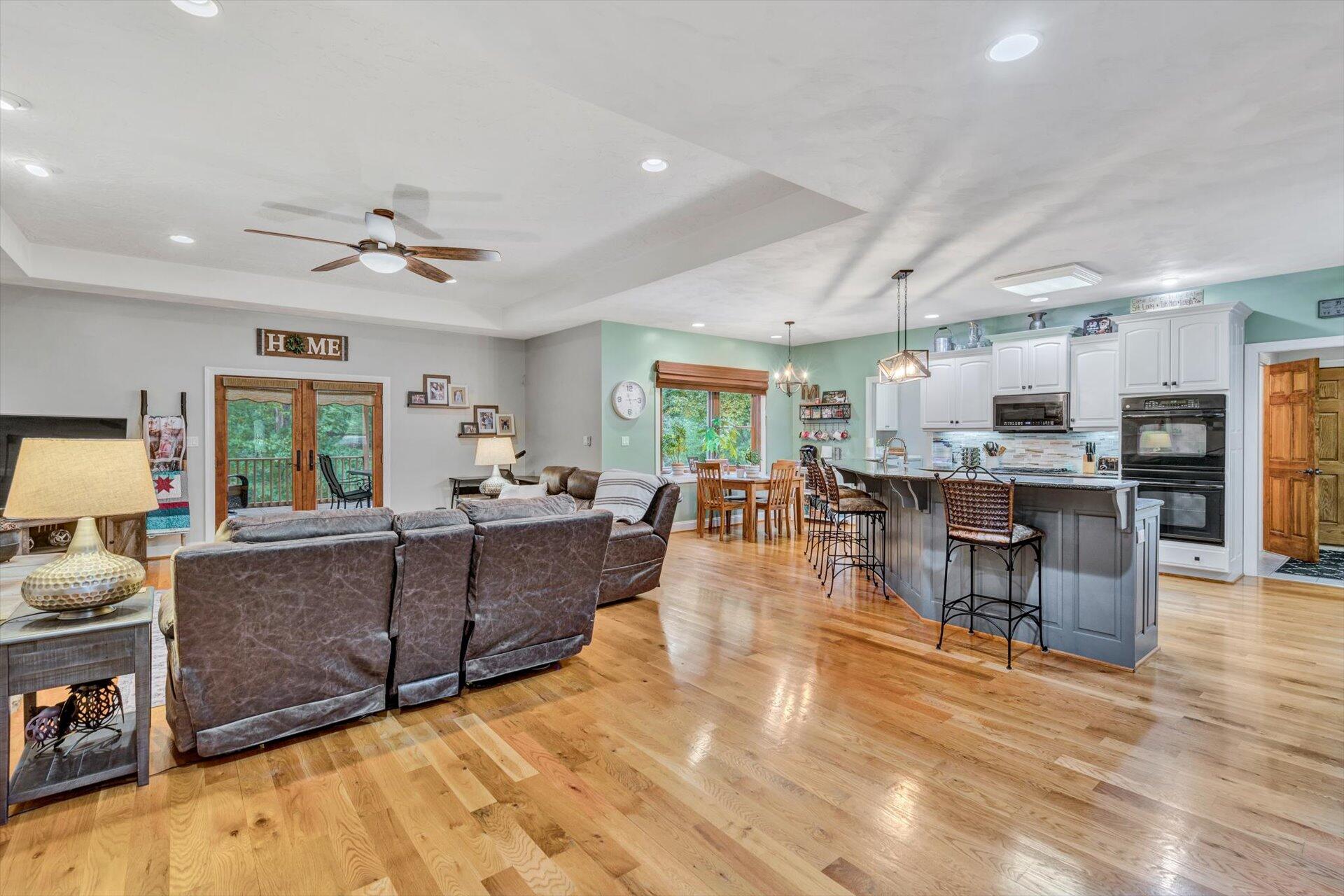 99 Gillie Lane Blue Ridge, VA 24064 - Photo 12 of 48 13-093020220024