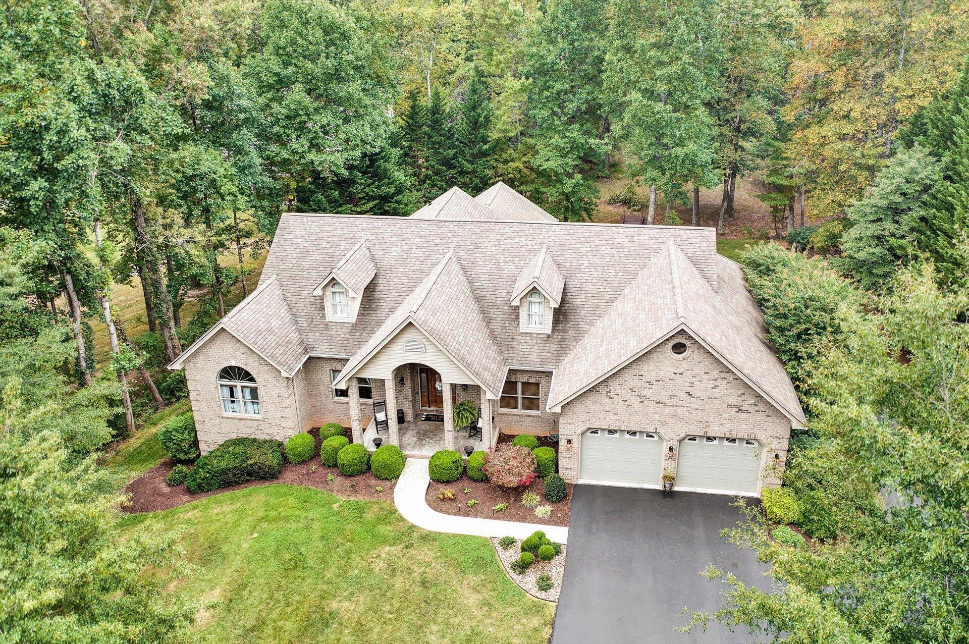 99 Gillie Lane Blue Ridge, VA 24064 - Photo 2 of 48 01-093020220061