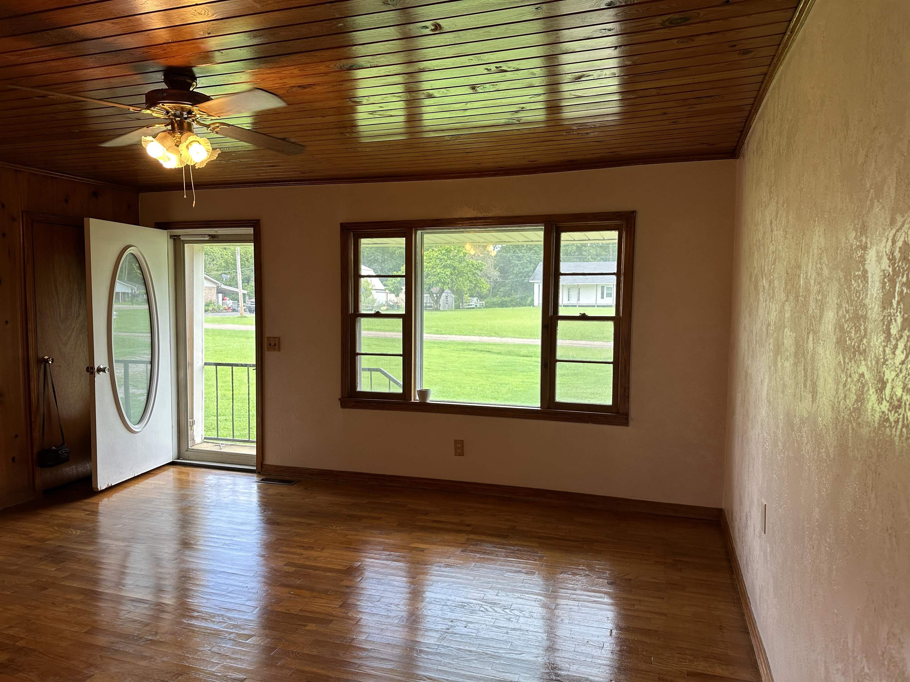 115 Lambert Street Adamsville, TN 38310 - Photo 4 of 35 Gallery Image 4