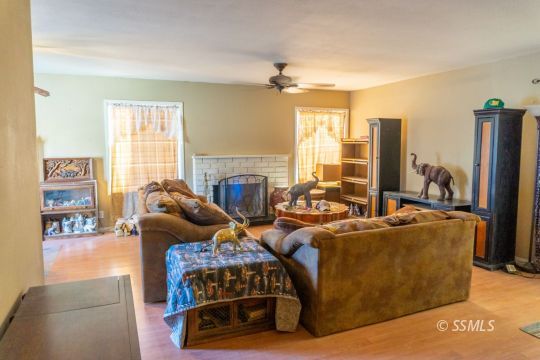 213 Larkspur Street Ridgecrest, CA 93555 - Photo 9 of 31