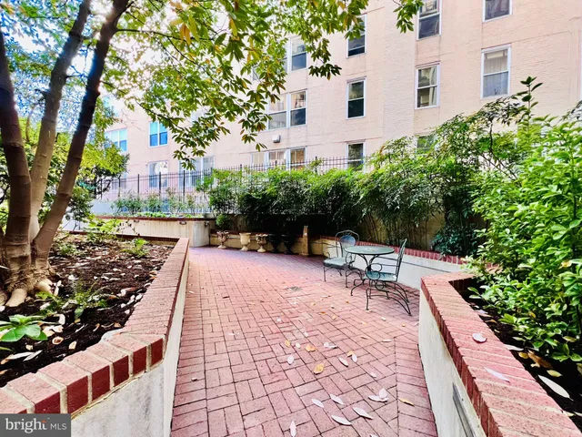 $3,000 | 1441 Rhode Island Avenue Northwest, Unit 605, Washington, DC 20005