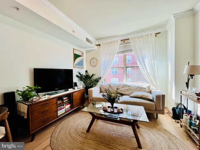 $3,000 | 1441 Rhode Island Avenue Northwest, Unit 605, Washington, DC 20005