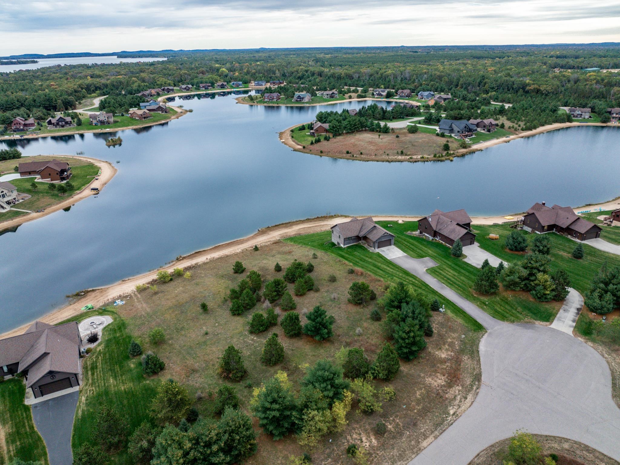 N7512 Rising Sun Court New Lisbon, WI 53950 - Photo 18 of 44