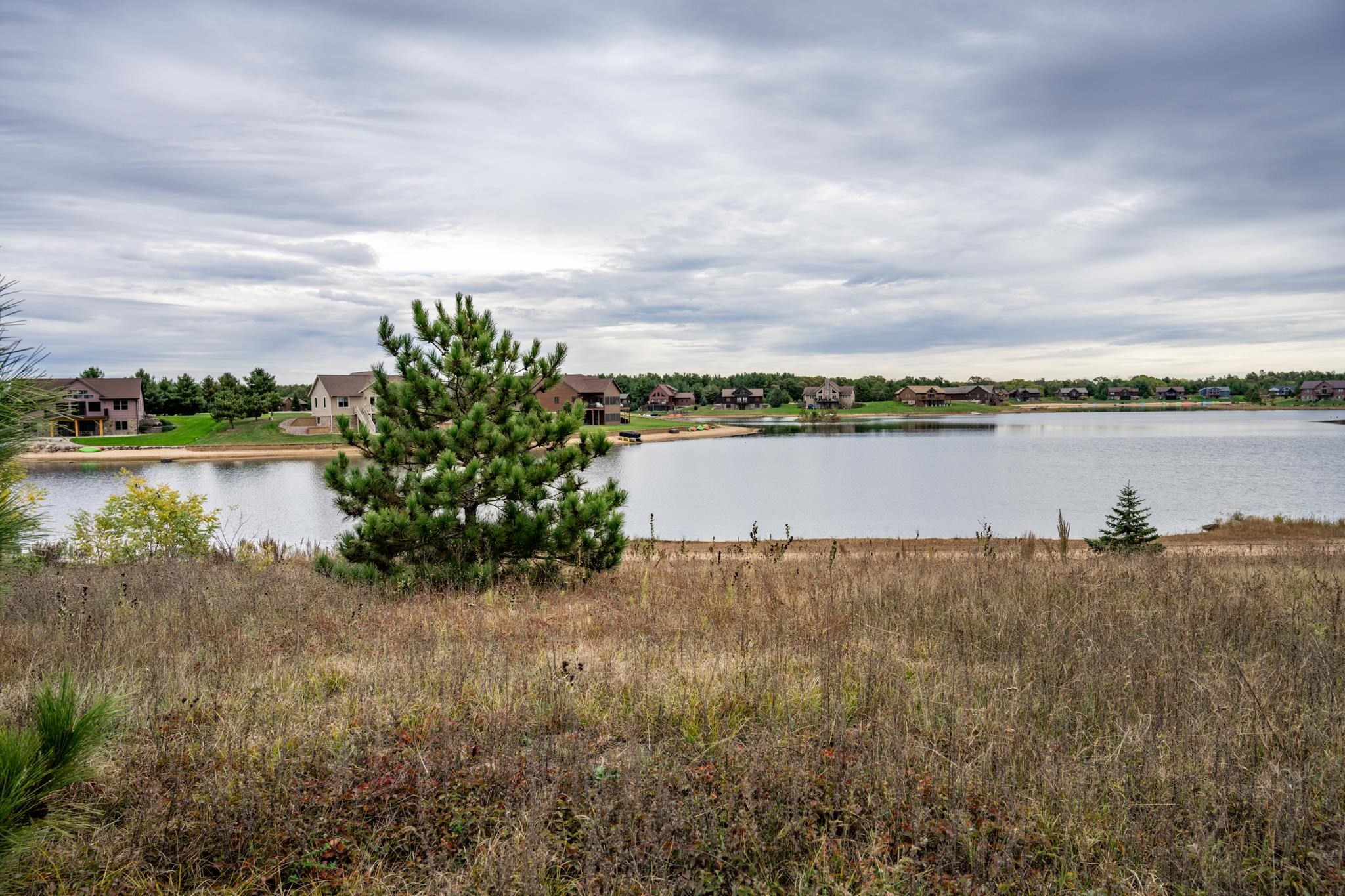 N7512 Rising Sun Court New Lisbon, WI 53950 - Photo 7 of 44
